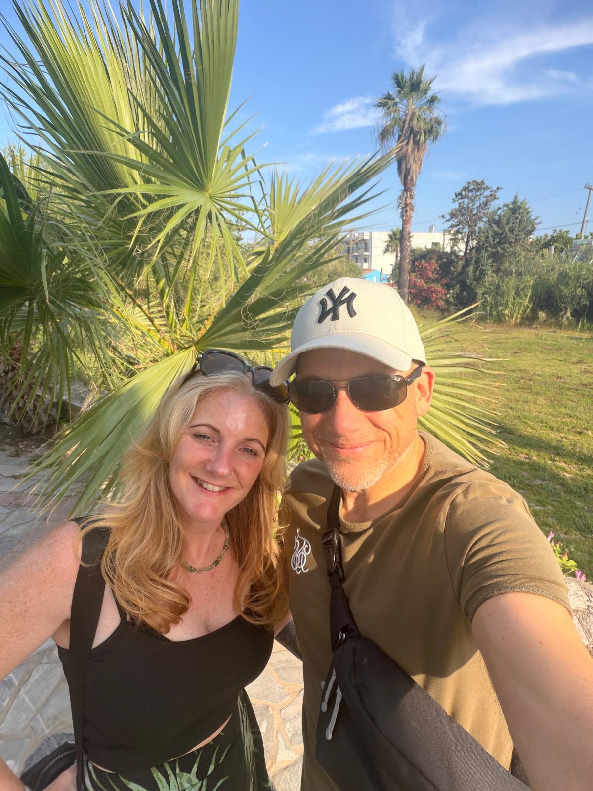 Meet Lindsey and Karl photo 4